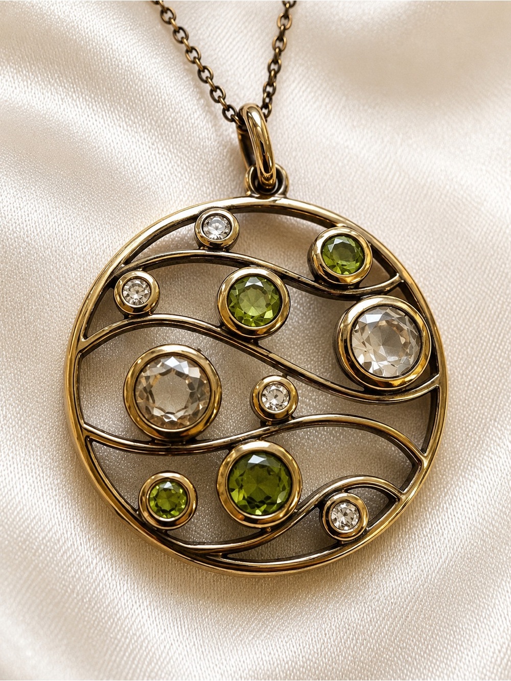 Stunning pink and green stone necklace 925